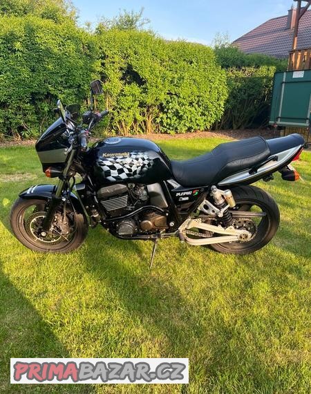 kawasaki-zrx-1200-r