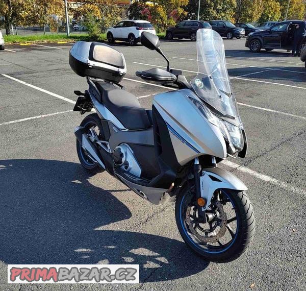 honda-integra-nc-750-dct-2016