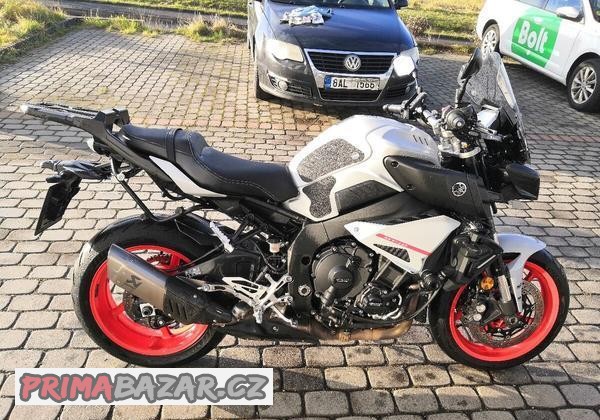 yamaha-mt-10-r-v-2019