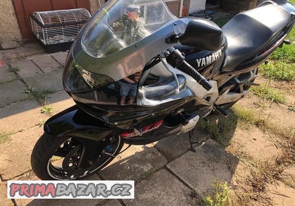 yamaha-yzf-600