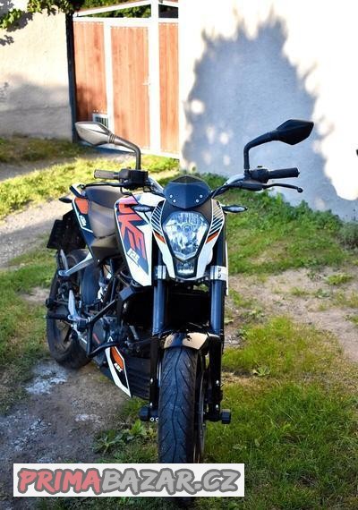 ktm-duke-125-2016
