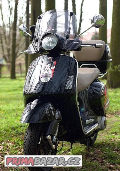 vespa-gts-250ie