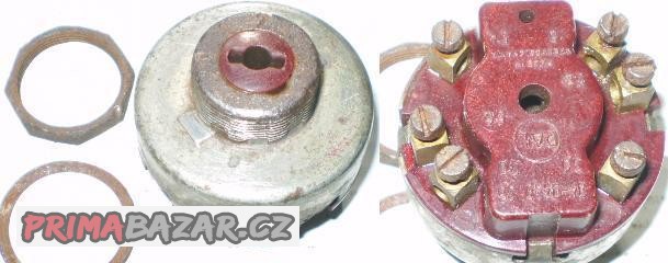 spinaci-skrinka-bosarna-na-jawa-cz-traktor-zetor