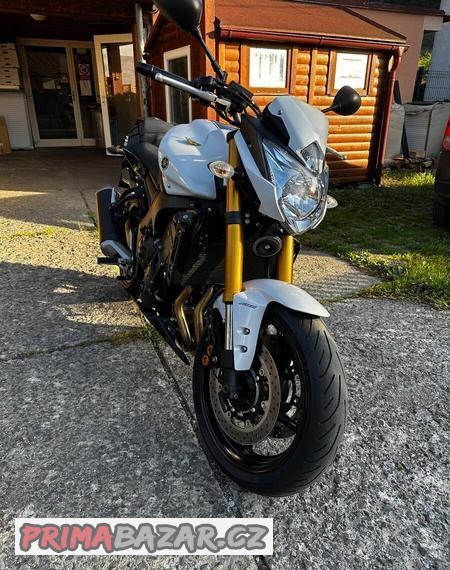 yamaha-fz8