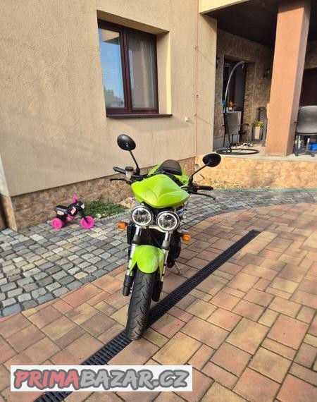 triumph-speed-triple