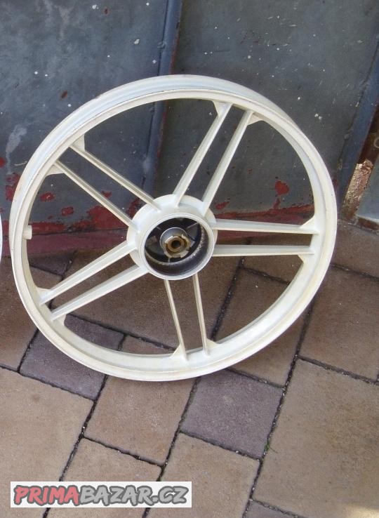 nove-predne-koleso-babetta