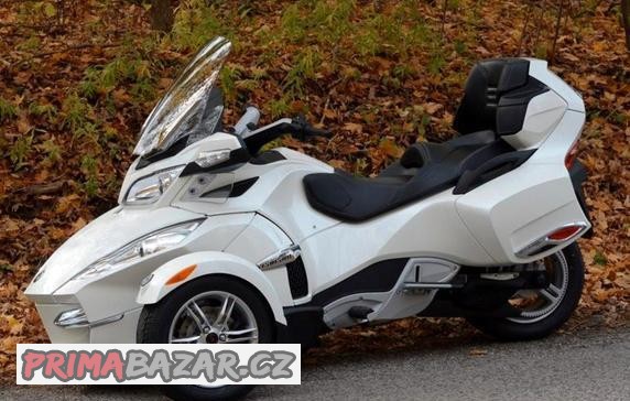 blatnik-can-am-spyder-roadster