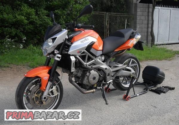 aprilia-shiver-sl-750-ostry-2-valec-2012-kufr-ladene-vyfuky