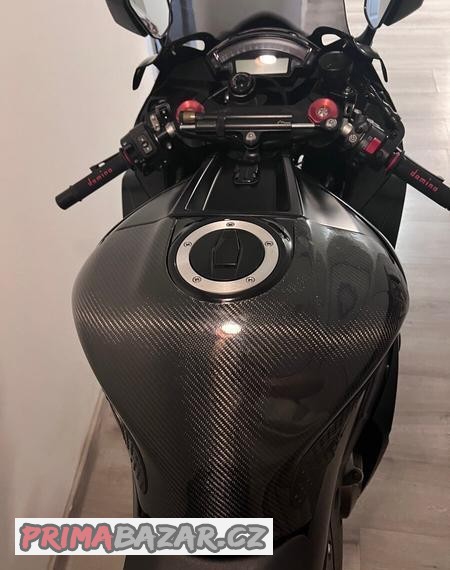 kryt-nadrze-carbon-karbon-zx10r