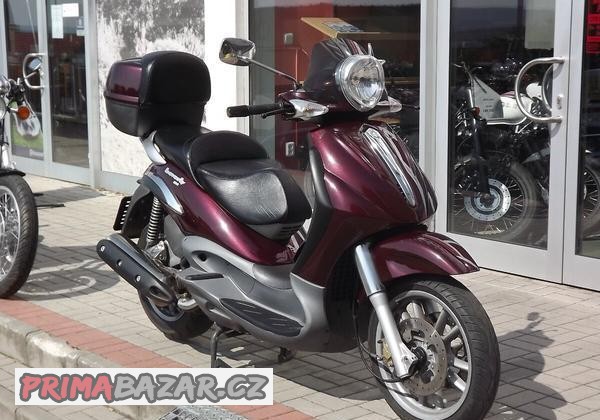 piaggio-beverly-500