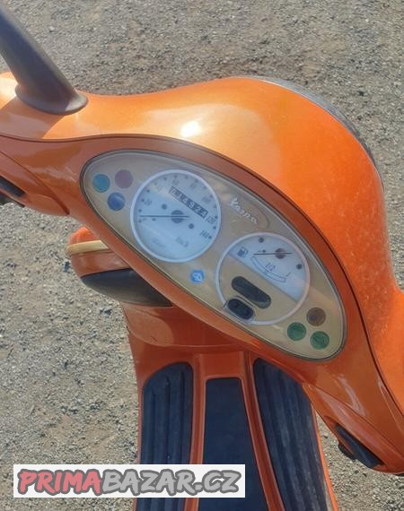 piagio-vespa-et4