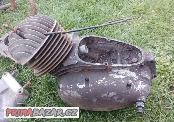 Cz 150 motor