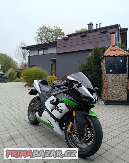 kawasaki-zx-6r