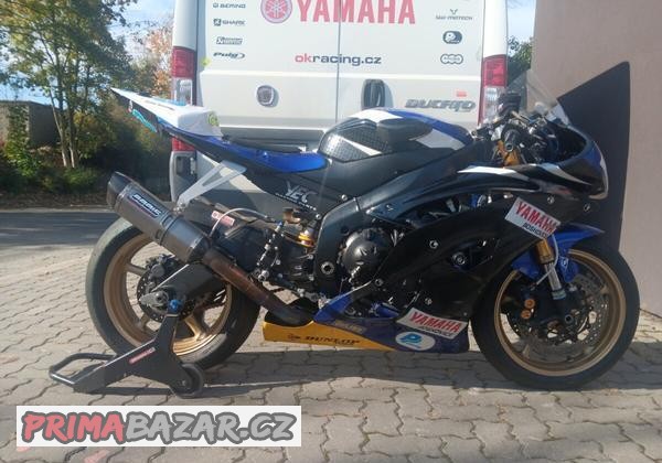 yamaha-r6-race