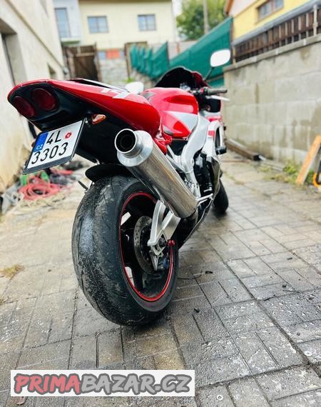 yamaha-r1-1000ccm