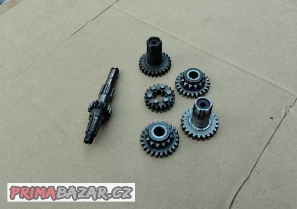 dily-do-motoru-jawa-50