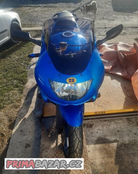 zx9r-rv-99