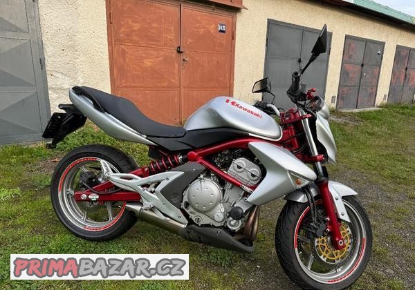 kawasaki-er-6n-650-po-servisu-nove-pneu