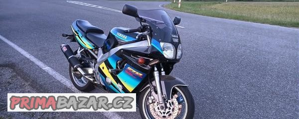 yamaha-fzr-600r