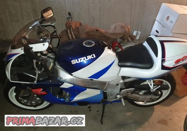 suzuki-gsxr-600-srad