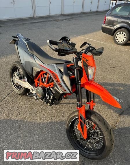 prodam-ktm-smc-r-690-2023-1400km