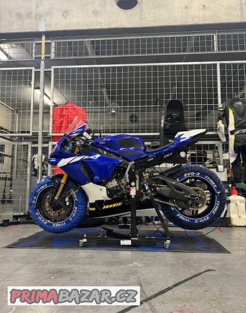 yamaha-r1-rn32-2016