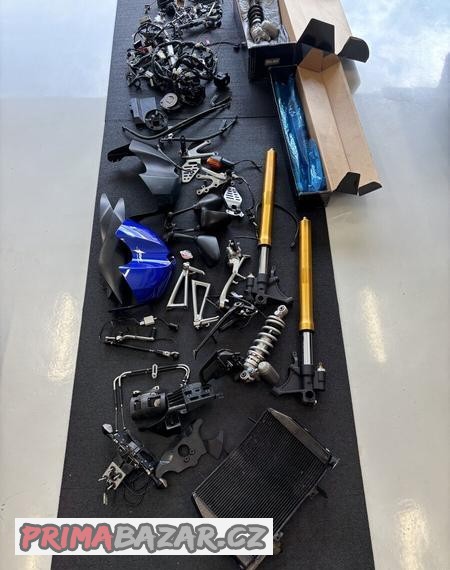 dily-yamaha-r6-07-a-12