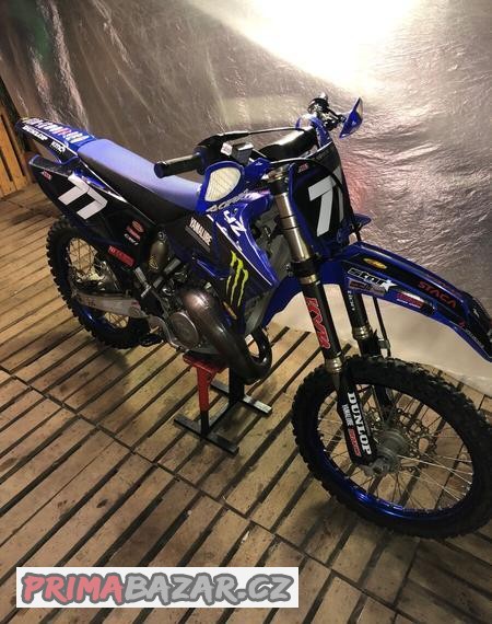 yamaha-yz-125-r-v-2021