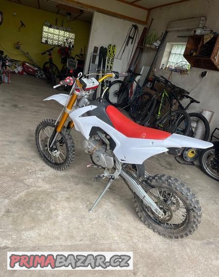 motorka-wpb-stomp-140