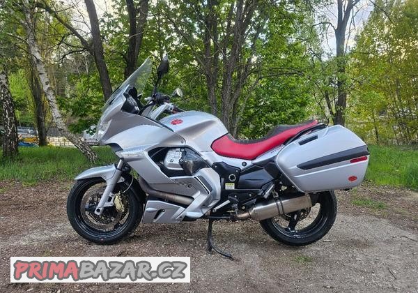 moto-guzzi-norge-1200-gt-8v-r-v-2011
