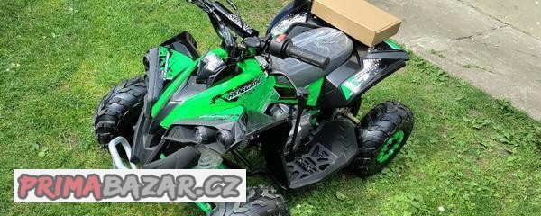 nova-detska-ctyrkolka-renegade-125ccm-kola-6