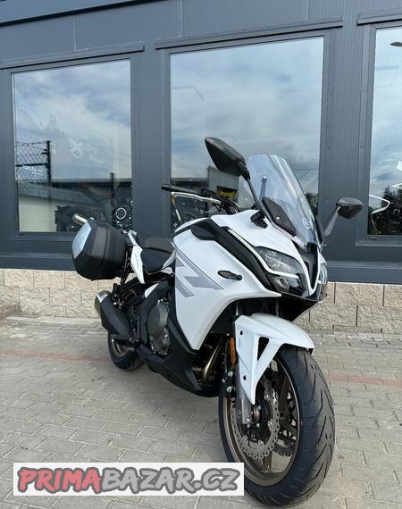 cf-moto-650-gt-premium-moznost-a2