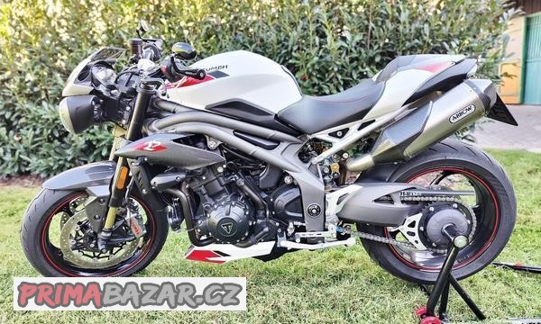 triumph-speed-triple-rs