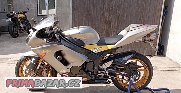 kawasaki-zx6r-ninja