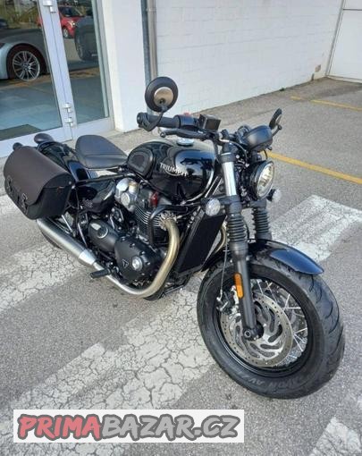 triumph-bobber-black-1200