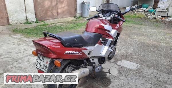 honda-cbr-1000f