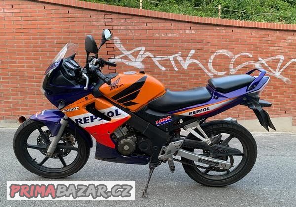 specialni-udrzovana-honda-cbr-125r-repsol-verze