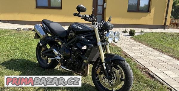 triumph-street-triple-675