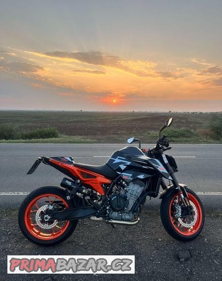 ktm-890-duke-gp-2023-tech-pack-zaruka