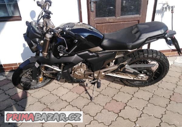moto-125-ccm-zontes-scrambler