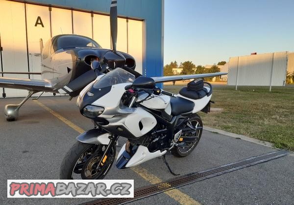 suzuki-sv650n