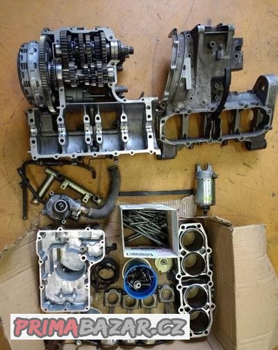 soucastky-z-motoru-kawasaki-zzr-600-dle-fota