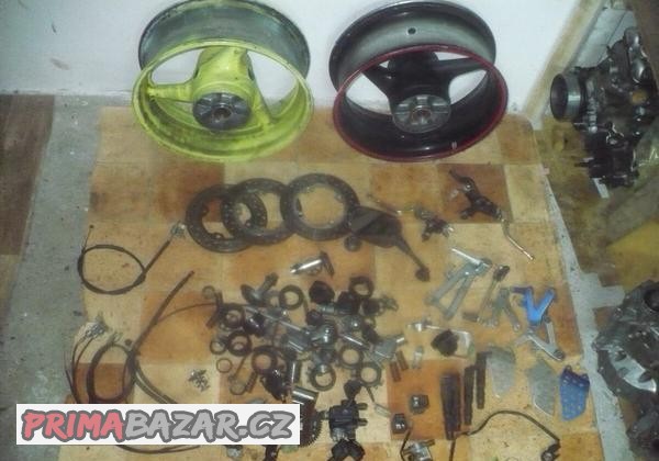 honda-cbr-954-rr-sc50e-r-03-dily