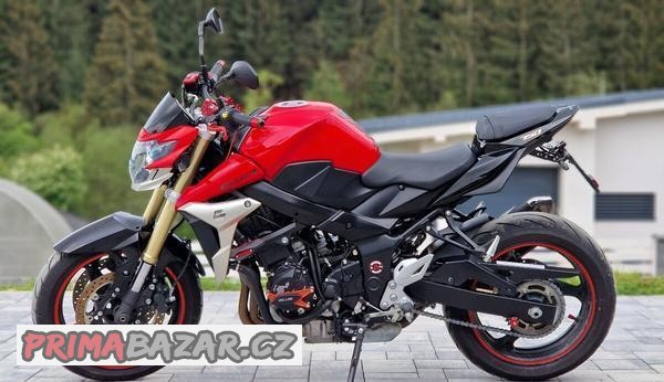 suzuki-gsr-750
