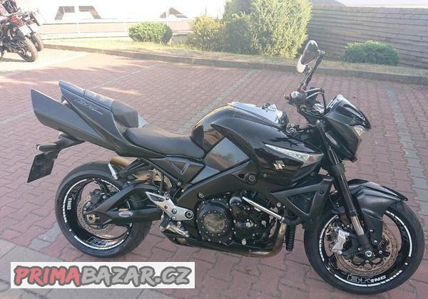 suzuki-b-king-1300-2007