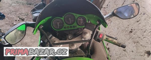 kawasaki-zx-9r