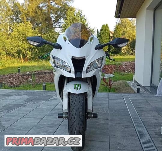 kawasaki-ninja-10-zxr