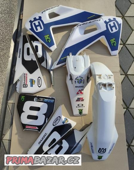 sada-plastu-husqvarna-fc-250-2021