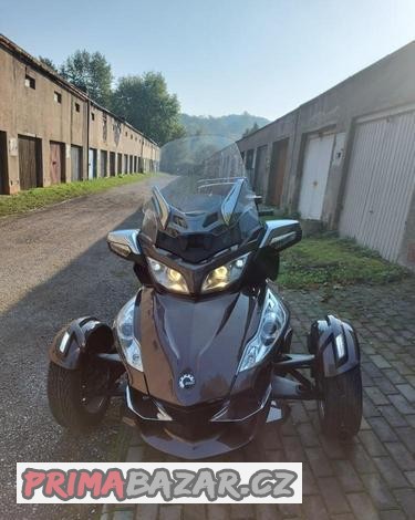 can-am-spyder-rt-limited