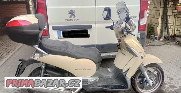 aprilia-scarabeo-500